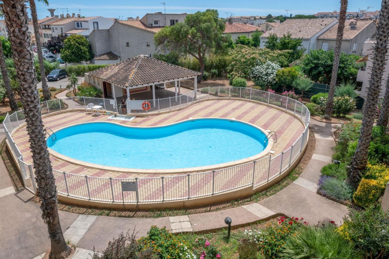 Residence Residhotel Mayflower Ле-Гро-дю-Руа Экстерьер фото