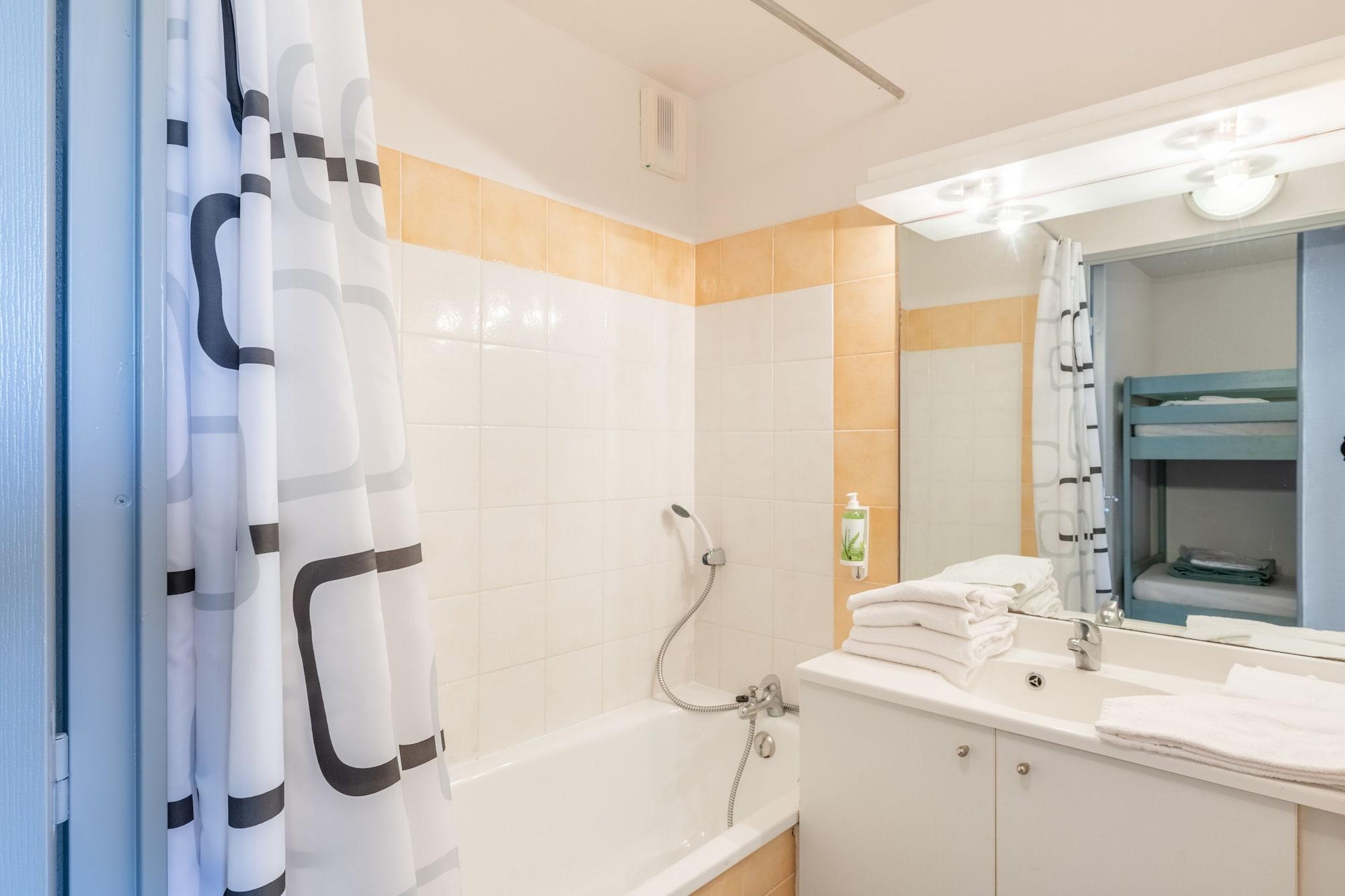 Residence Residhotel Mayflower Ле-Гро-дю-Руа Экстерьер фото