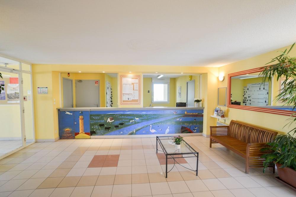 Residence Residhotel Mayflower Ле-Гро-дю-Руа Экстерьер фото